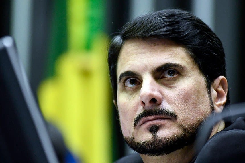 Marcos do Val é Alvo de Operação da PF e Passa a Usar Tornozeleira Eletrônica por Ordem do STF
