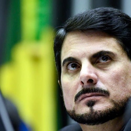 Marcos do Val é Alvo de Operação da PF e Passa a Usar Tornozeleira Eletrônica por Ordem do STF