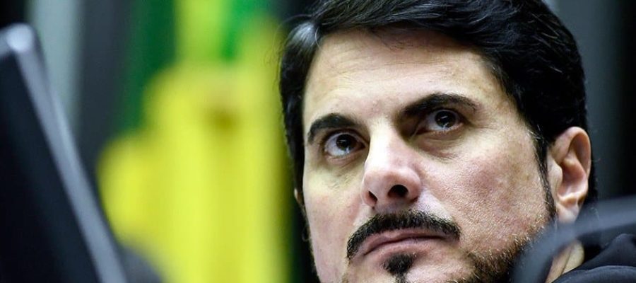 Marcos do Val é Alvo de Operação da PF e Passa a Usar Tornozeleira Eletrônica por Ordem do STF
